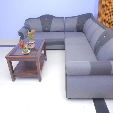 Mp Villa - Lovely Furnished Appartment Puducherry Eksteriør billede
