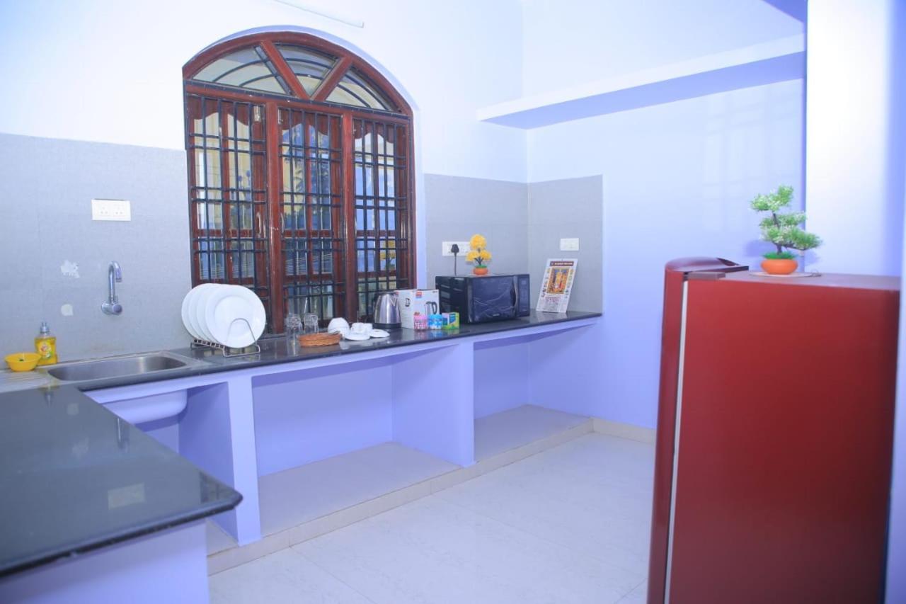 Mp Villa - Lovely Furnished Appartment Puducherry Eksteriør billede