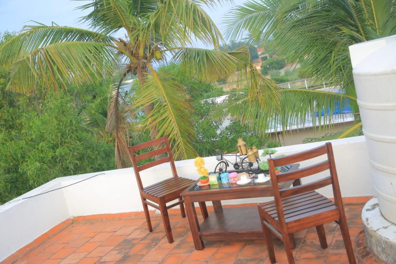 Mp Villa - Lovely Furnished Appartment Puducherry Eksteriør billede