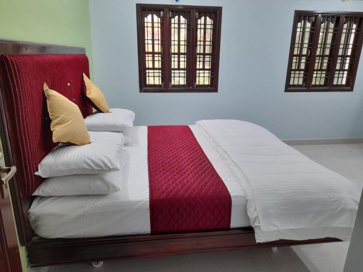 Mp Villa - Lovely Furnished Appartment Puducherry Eksteriør billede