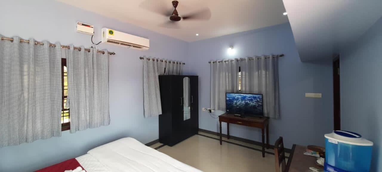 Mp Villa - Lovely Furnished Appartment Puducherry Eksteriør billede