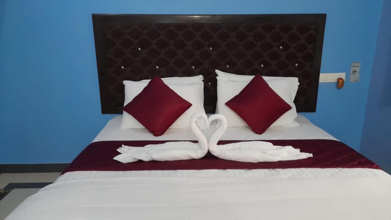 Mp Villa - Lovely Furnished Appartment Puducherry Eksteriør billede